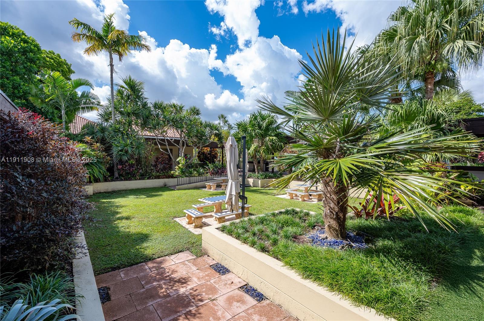 CROSSINGS VILLAGE HOMES C - Residential Lease