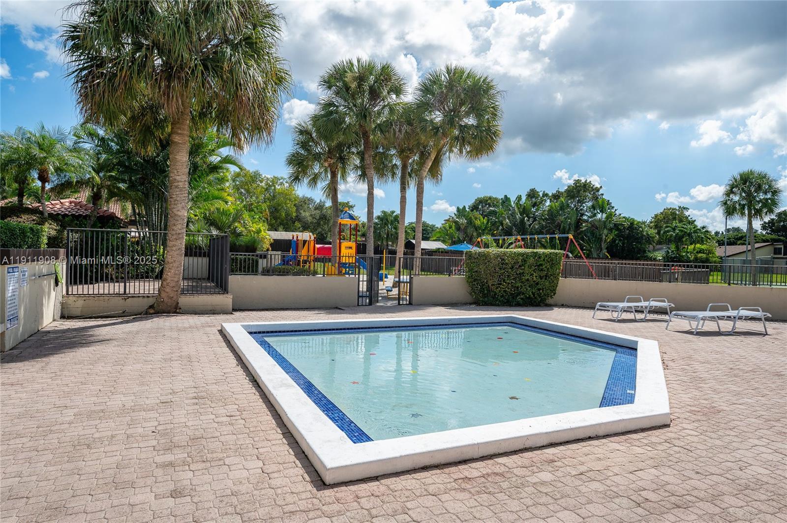 CROSSINGS VILLAGE HOMES C - Residential Lease