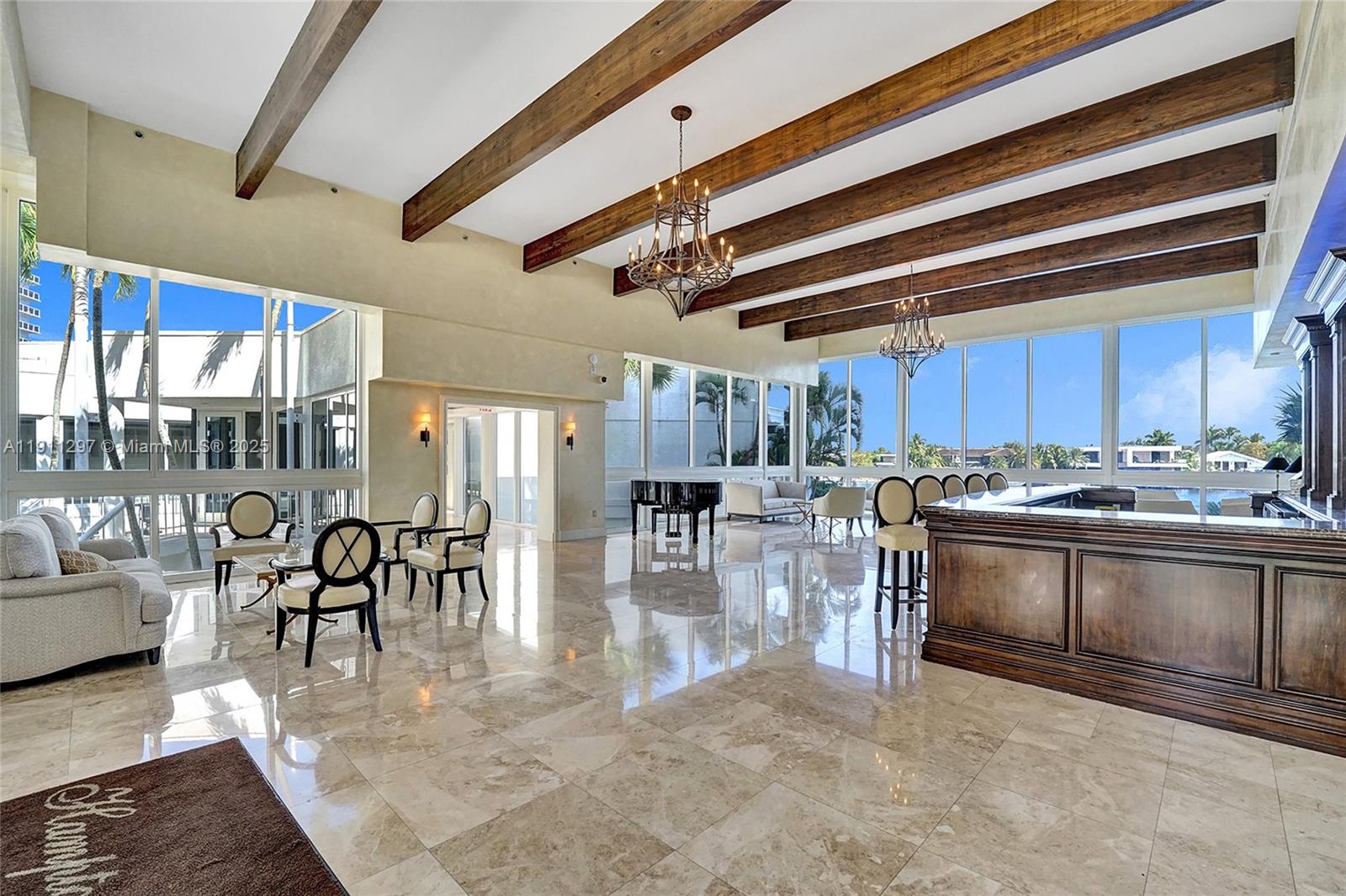 HAMPTONS WEST CONDO - Residential