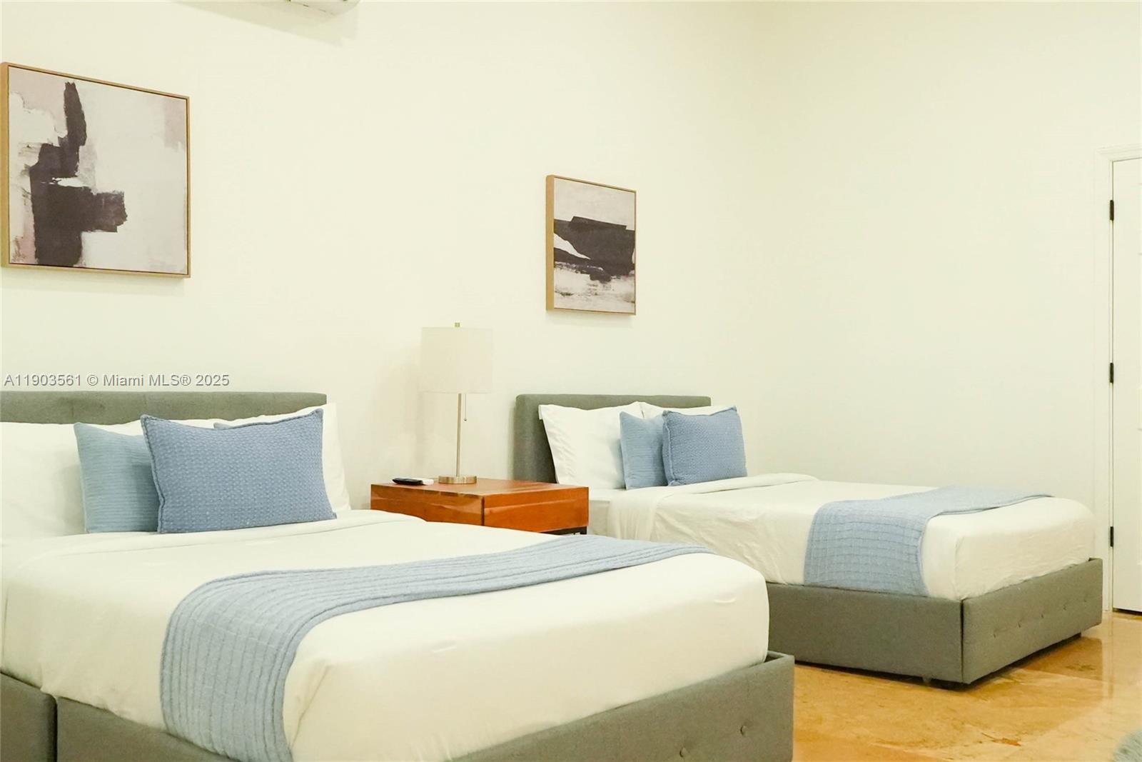 SWEETWATER ESTS SUB - Residential