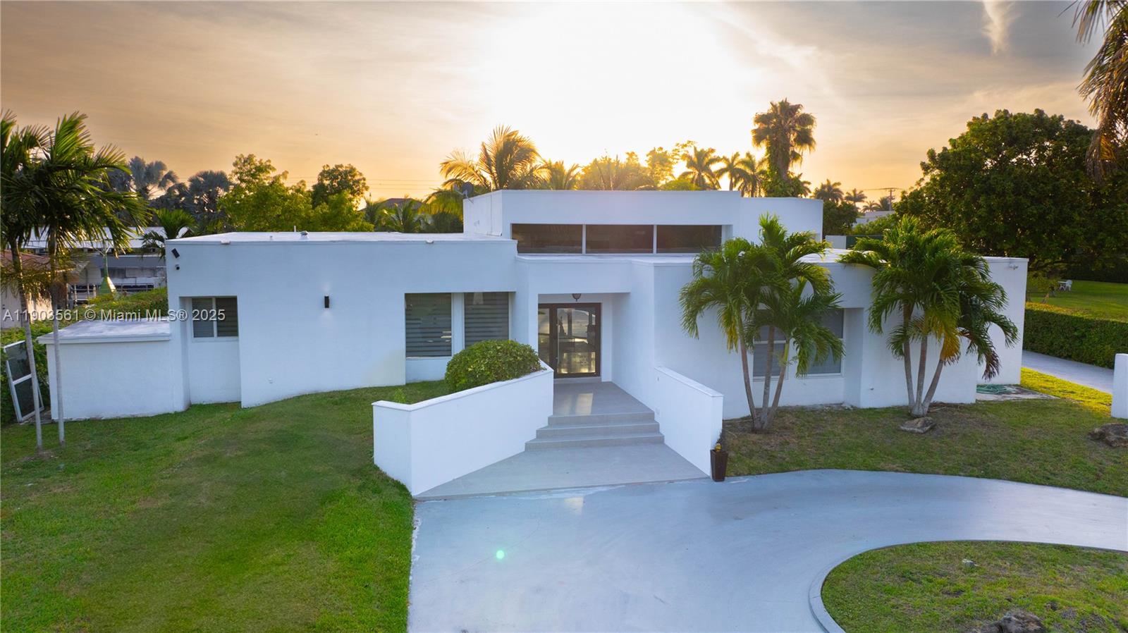 SWEETWATER ESTS SUB - Residential