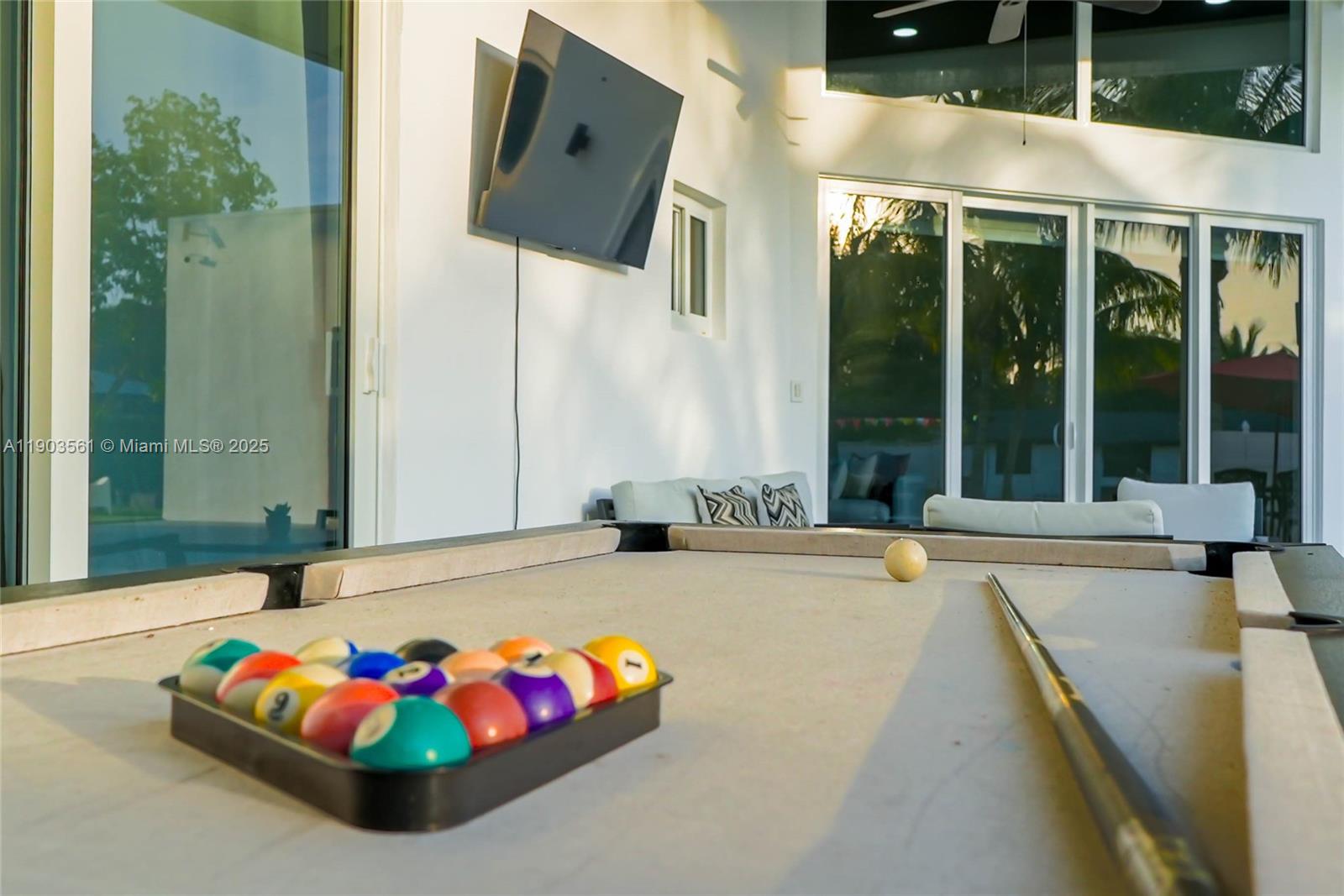 SWEETWATER ESTS SUB - Residential