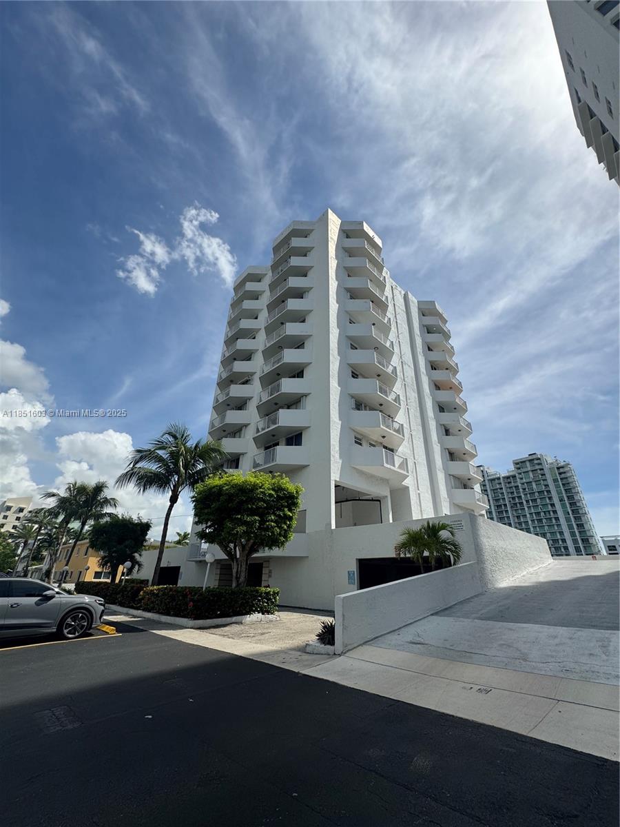 MAGALUF TOWERS CONDO - Residential