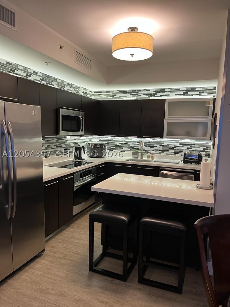 90 SW 3rd St 3004