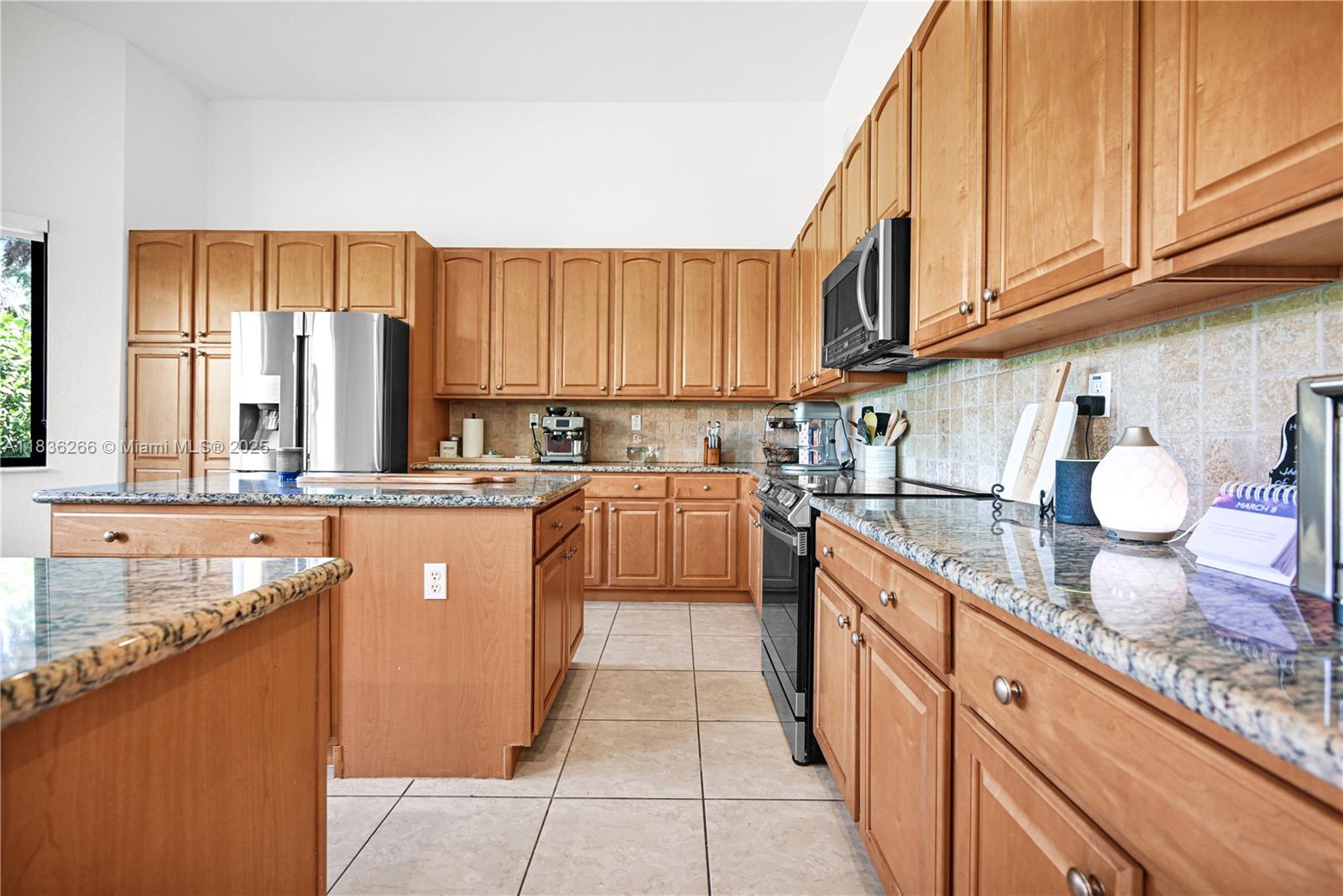 CUTLER CAY - Residential