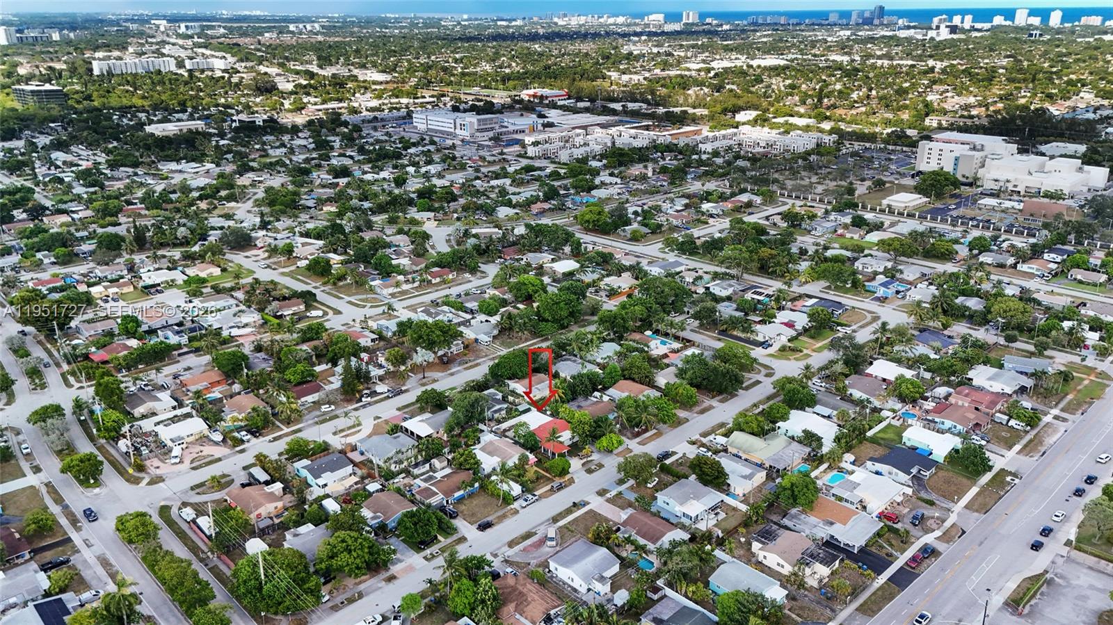 COLLIER ESTATES 3RD ADD - Residential