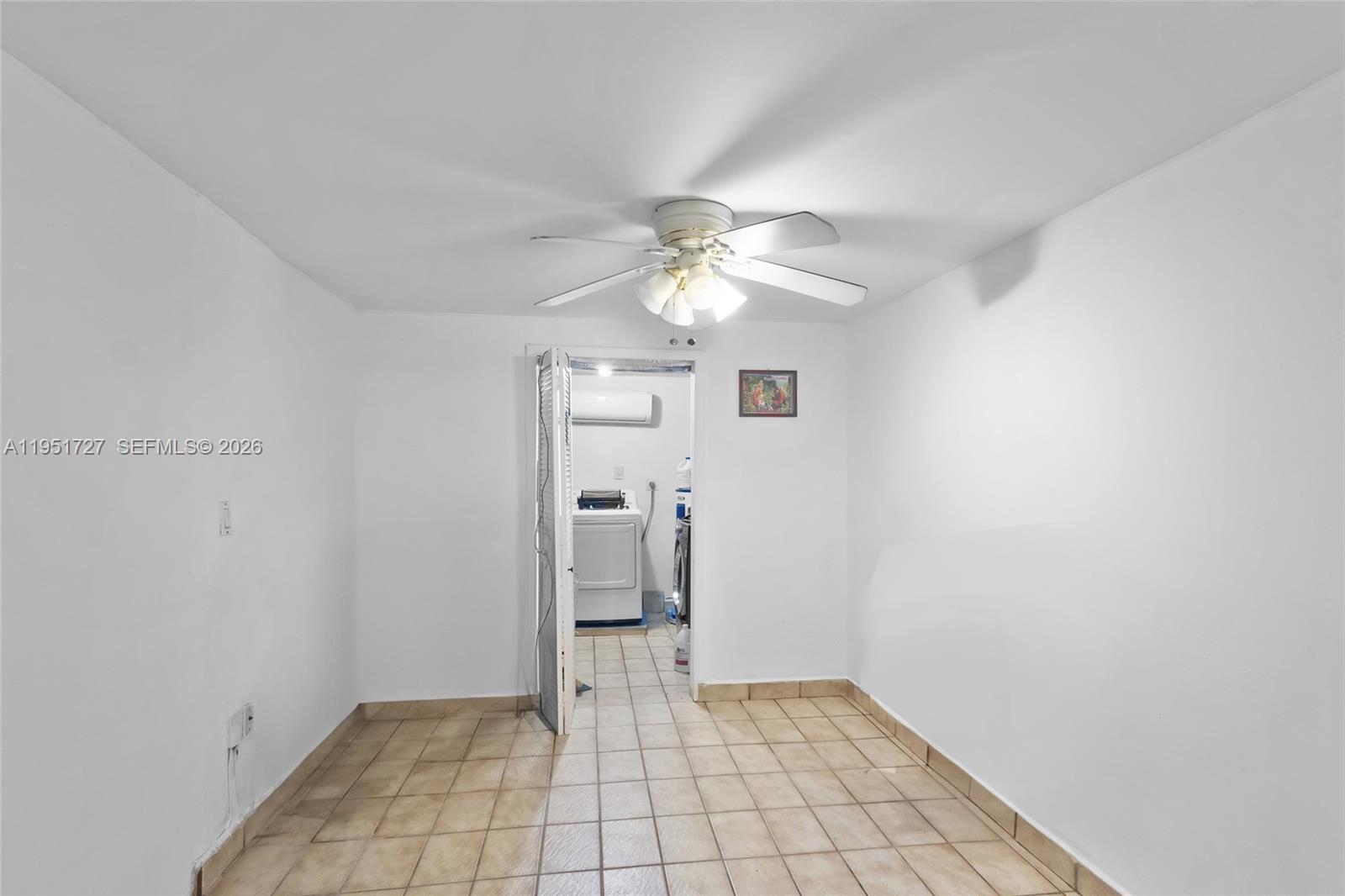 COLLIER ESTATES 3RD ADD - Residential