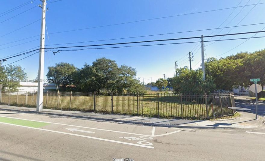 Prime Miami Land for Sale!
Excellent opportunity with 3 adjoining lots available. Folio Numbers: 0821220030100, 082122003090 and 0821220030080.
Zoning 6600 Commercial, liberal. Located in a high-traffic, high-visibility area, perfect for commercial development, shopping center, multi-family units, or business use. Don’t miss this investment opportunity! 
Pre-approved project.
Total SQF: 15.400