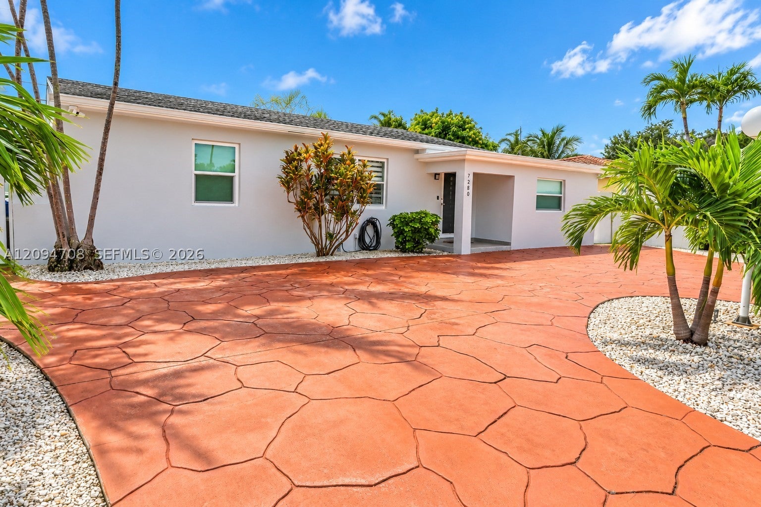 7280 SW 13th St