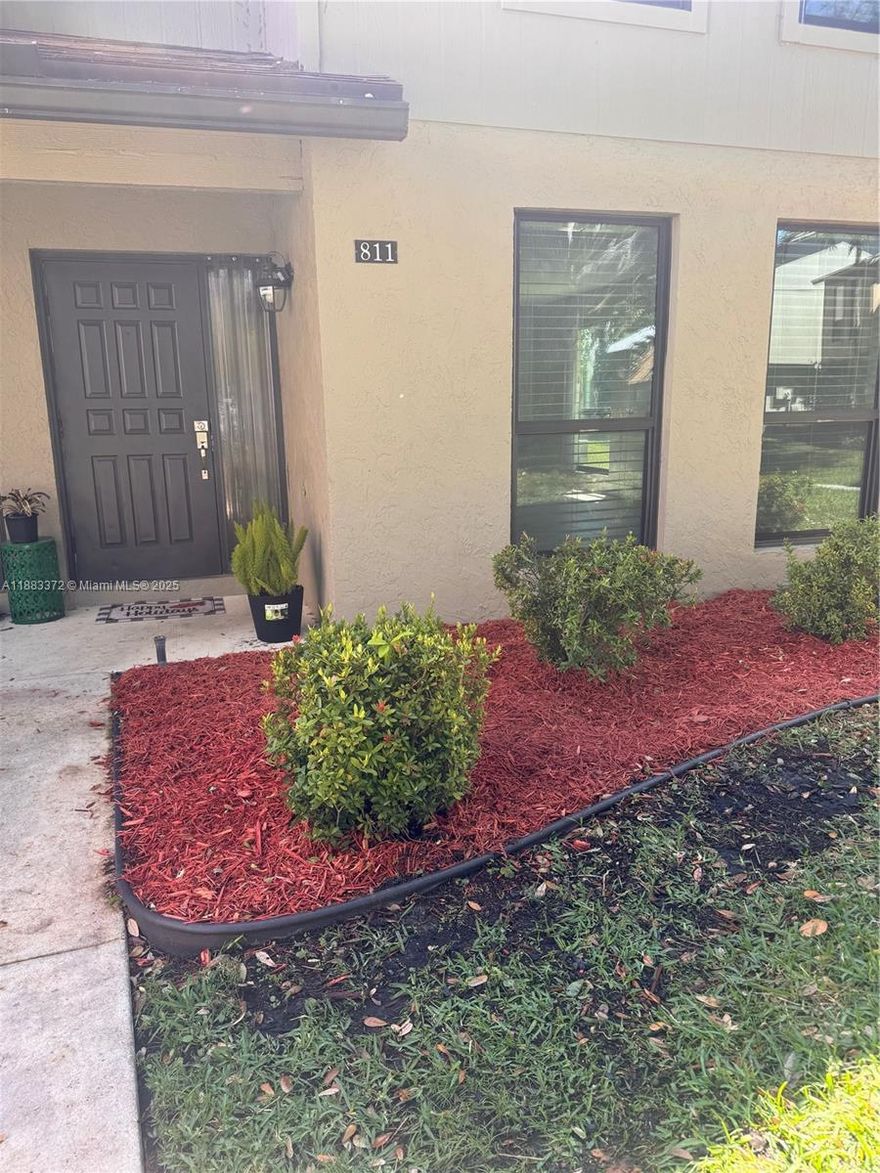 Beautifully updated 3 bedroom, 2.5 bath townhome in the charming Sandtree area of Palm Beach Gardens offers spacious living with a modern touch. Featuring an open layout on the firsy floor, the home boasts a stylish kitchen , cozy living area perfect for entertaining, and a serens outdoor space ideal for relaxation. Enjoy the tranquility of a quaint neighborhood.