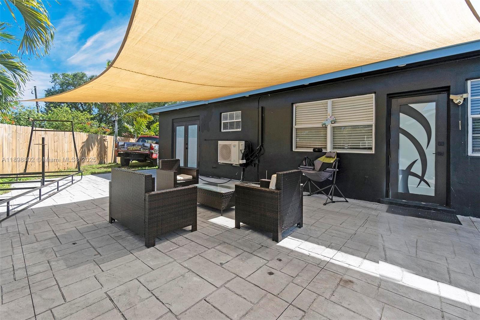 MIAMI GARDENS ESTATES SEC - Residential