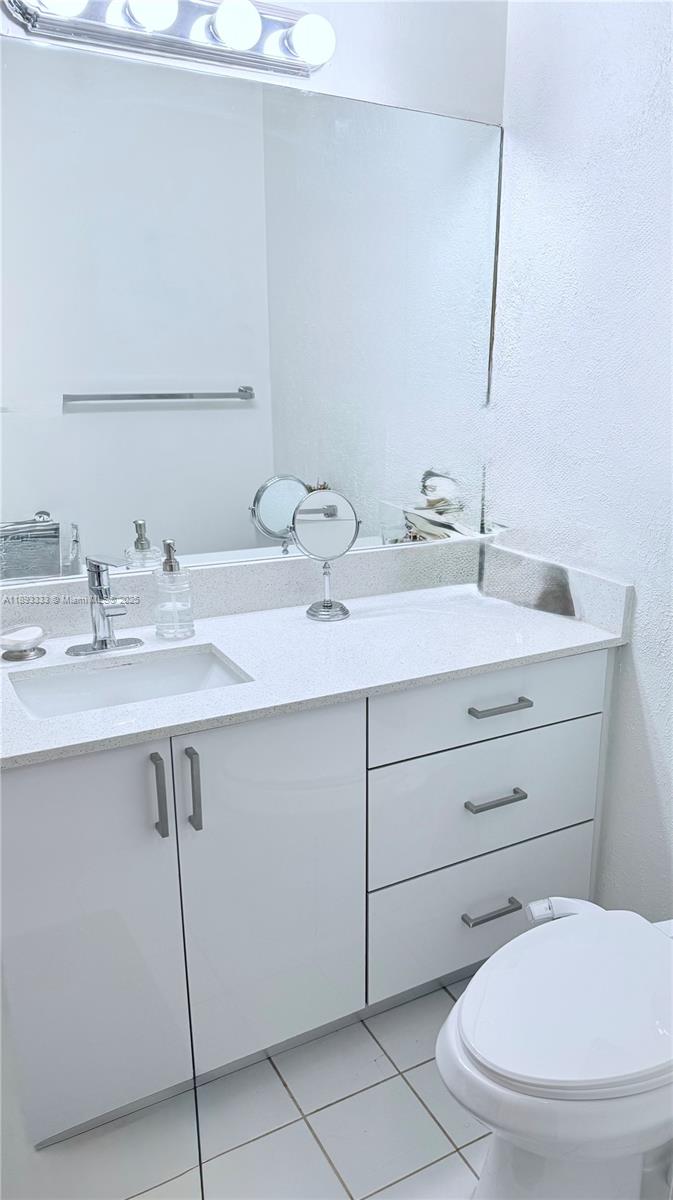 SNAPPER VILLAGE CONDO PHA - Residential