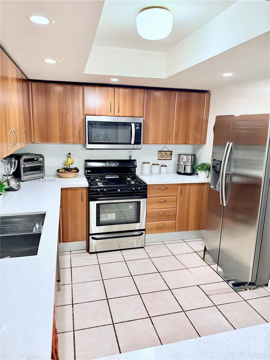 SNAPPER VILLAGE CONDO PHA - Residential