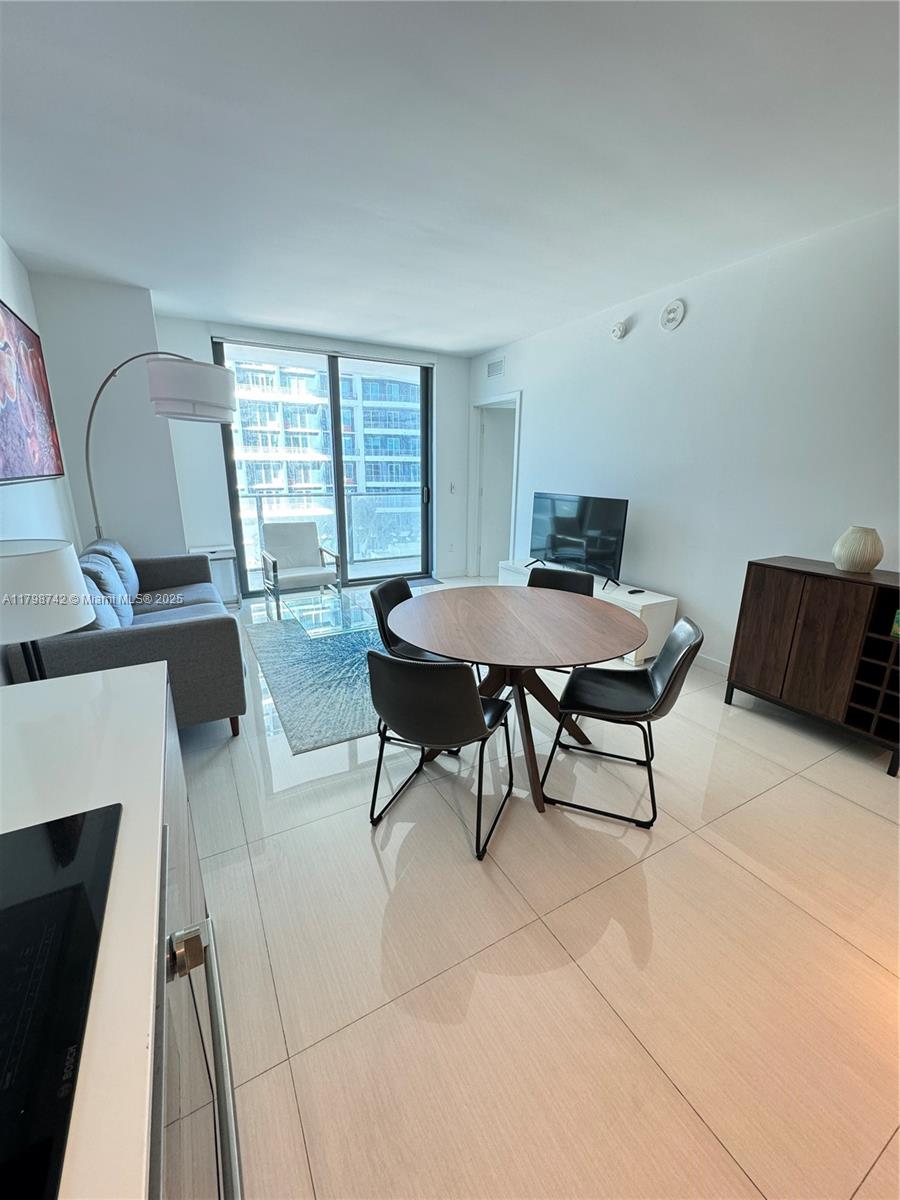 1300 S MIAMI AVENUE CONDO - Residential