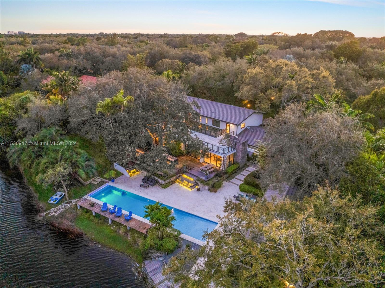 SNAPPER CREEK LAKES SUB - Residential