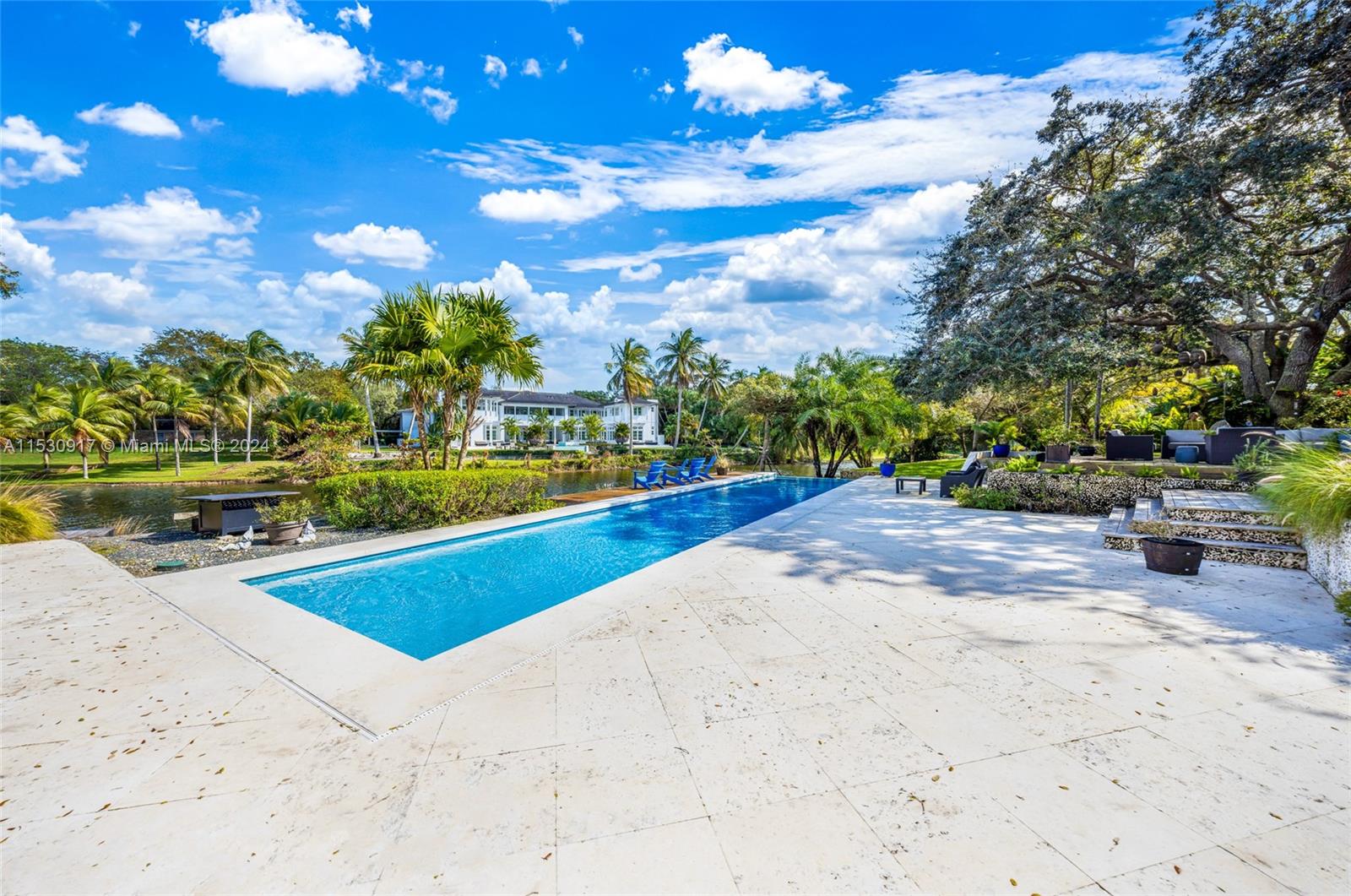 SNAPPER CREEK LAKES SUB - Residential