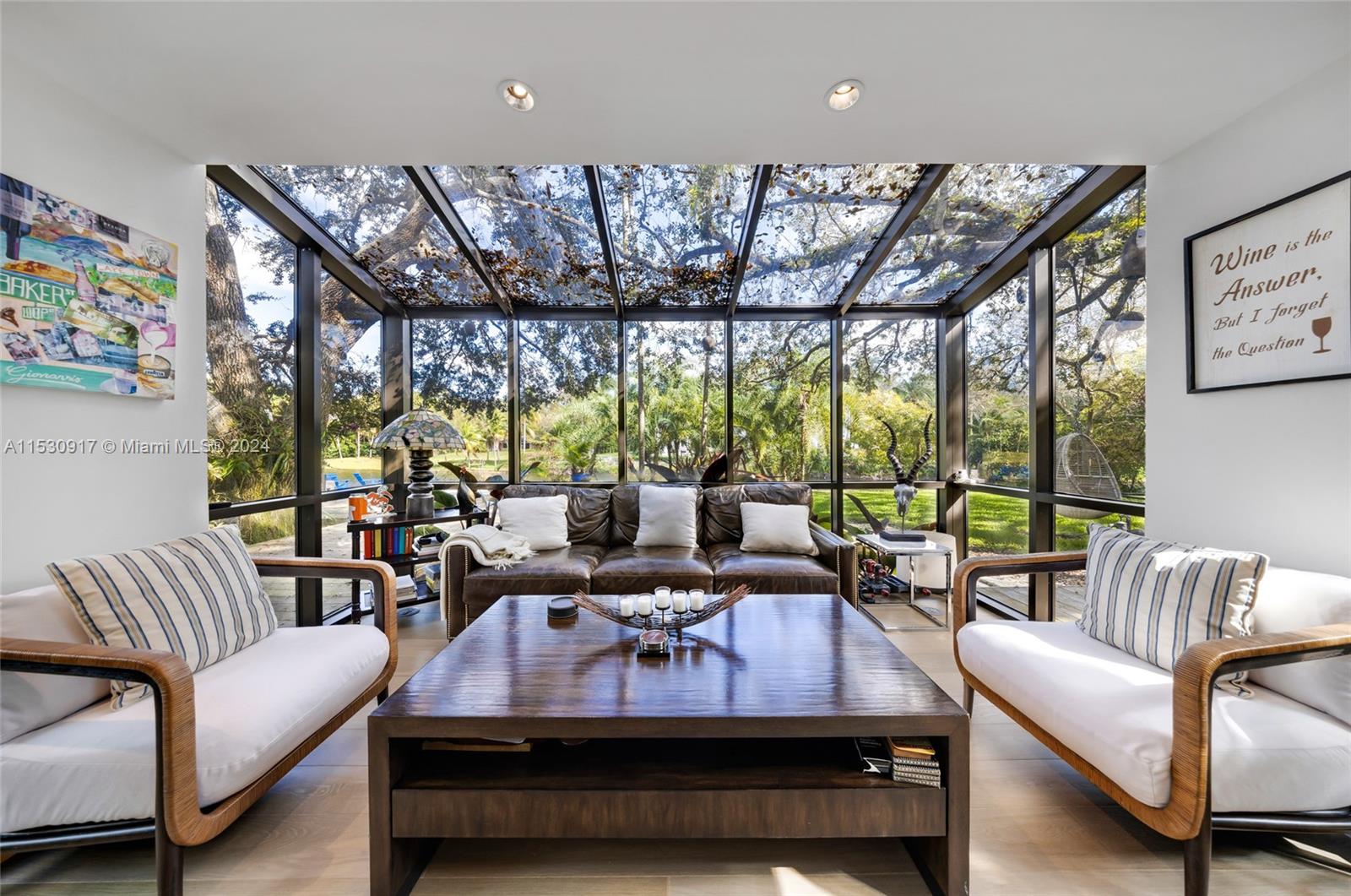 SNAPPER CREEK LAKES SUB - Residential