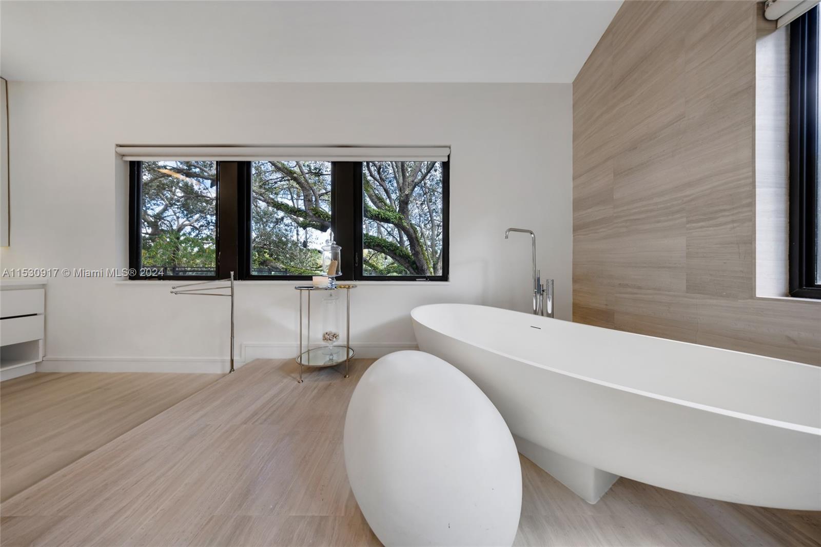 SNAPPER CREEK LAKES SUB - Residential