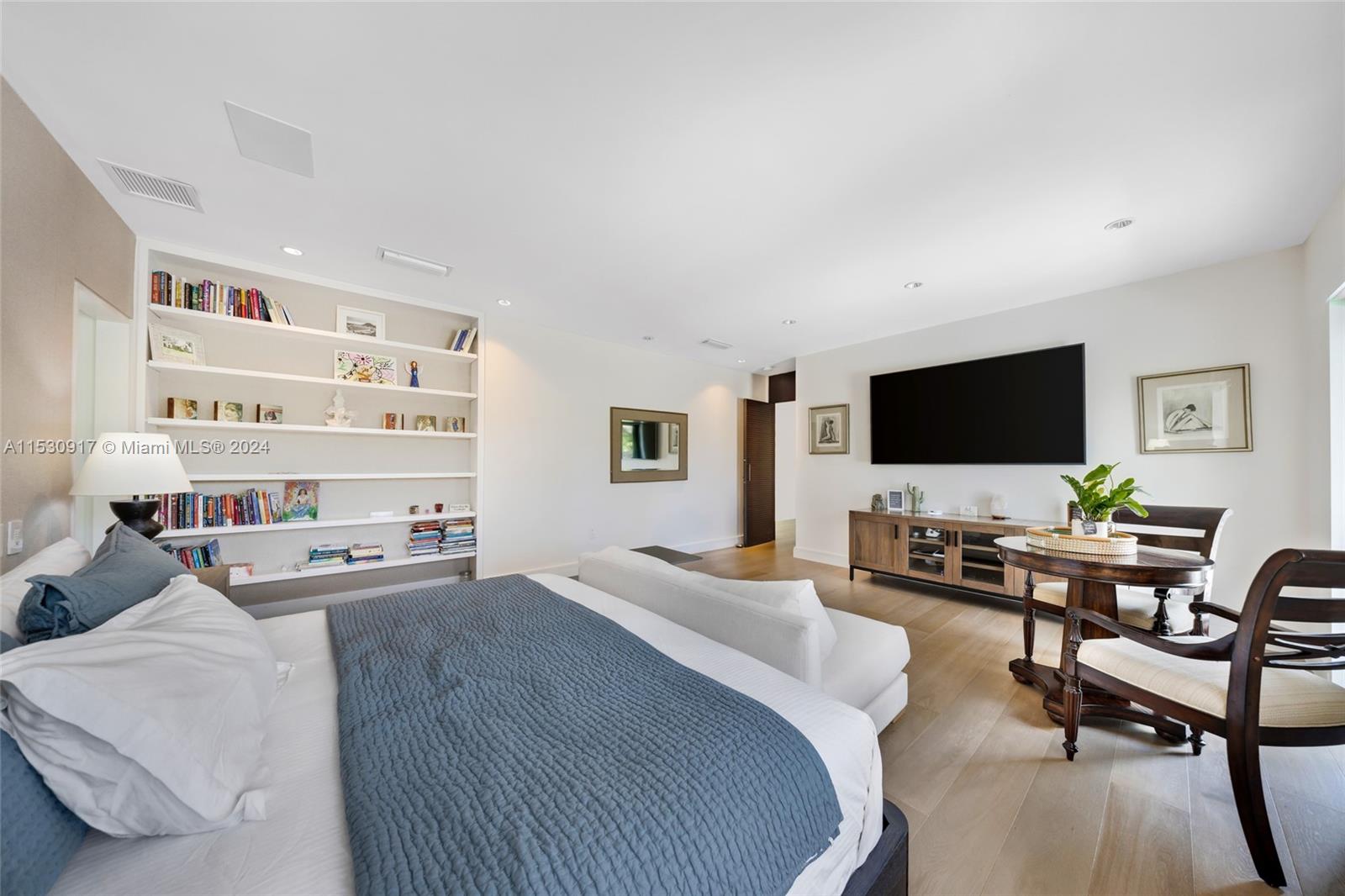 SNAPPER CREEK LAKES SUB - Residential