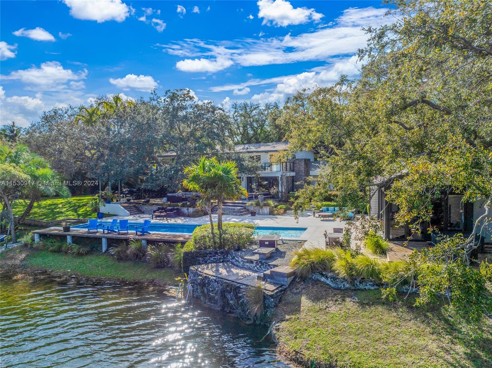 SNAPPER CREEK LAKES SUB - Residential