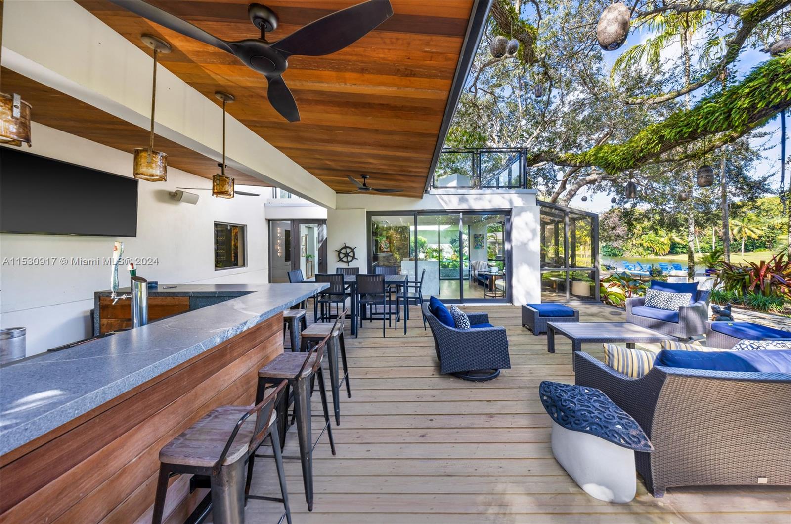 SNAPPER CREEK LAKES SUB - Residential