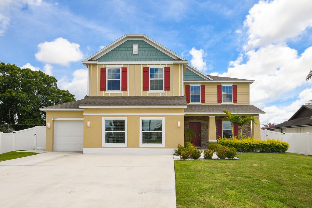 Photo of 1033 SW General Patton Terrace, Port St Lucie, FL 34953 (MLS # B26038679)