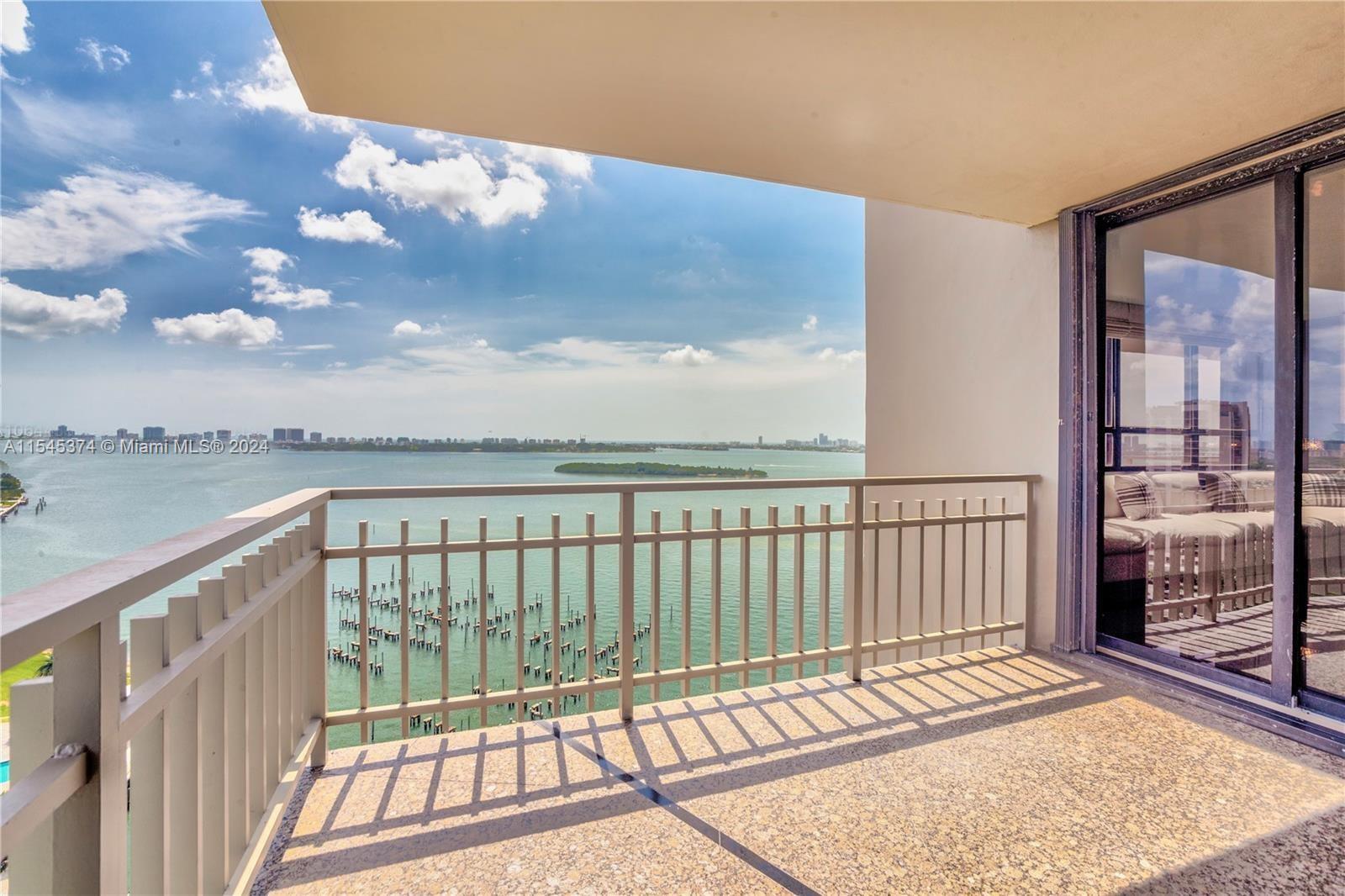 Property for Sale at 11113 Biscayne Blvd 1858, Miami, Broward County, Florida - Bedrooms: 3 
Bathrooms: 2  - $829,000