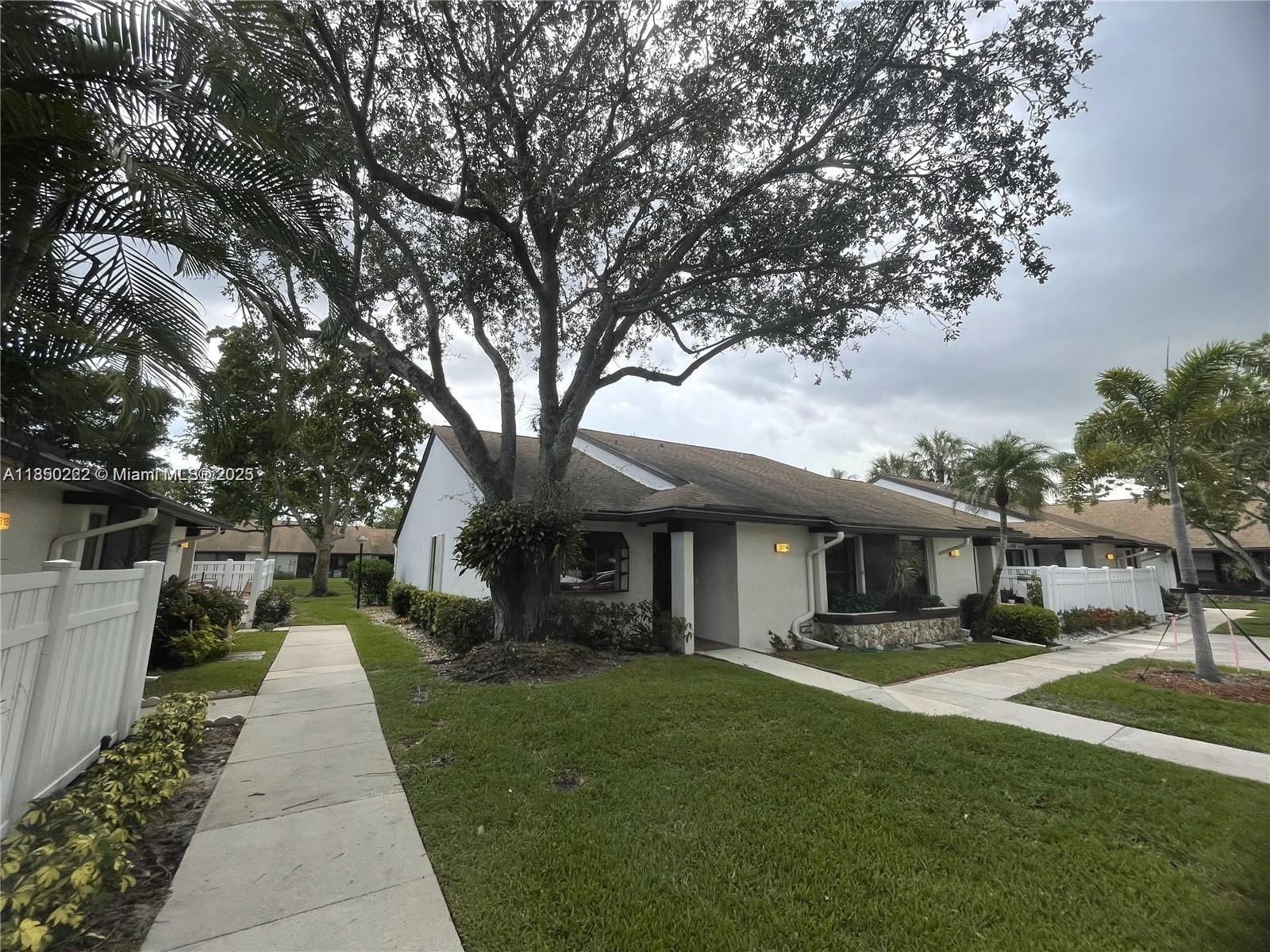 TARTAN COCONUT CREEK PHAS - Residential