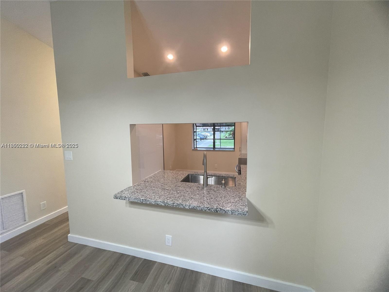 TARTAN COCONUT CREEK PHAS - Residential