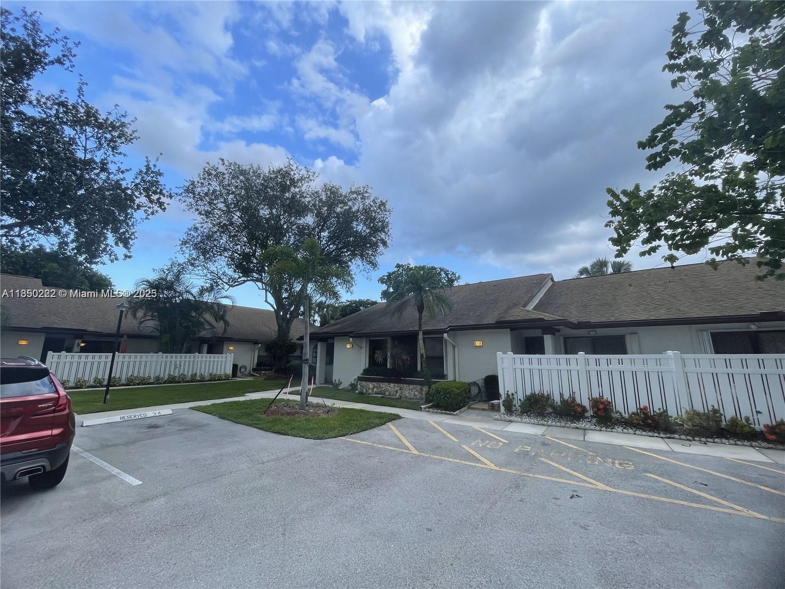 TARTAN COCONUT CREEK PHAS - Residential