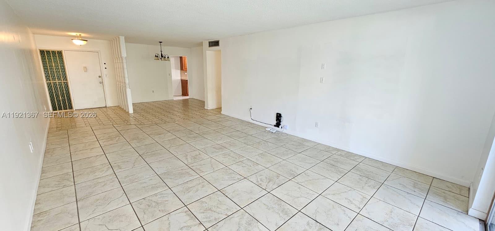 1670 NE 191st St 115-3