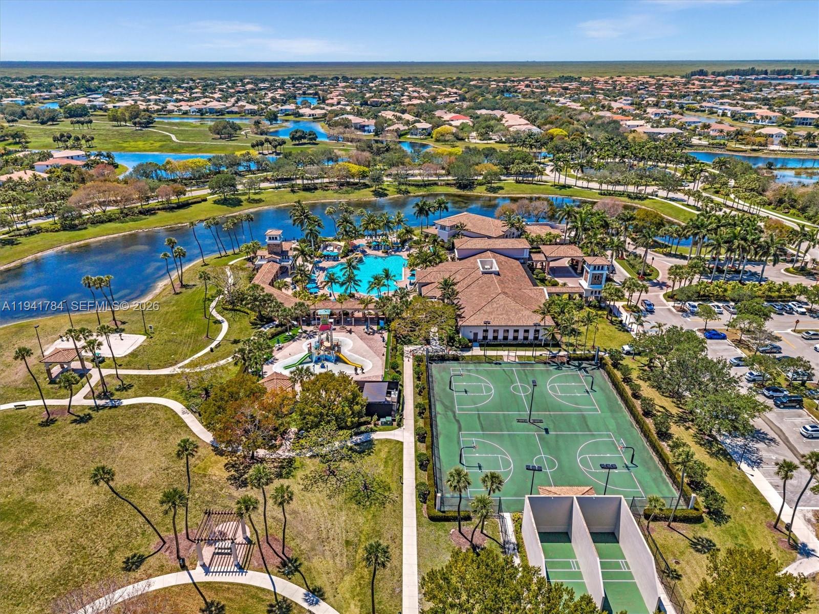 HERON BAY FOUR - Residential