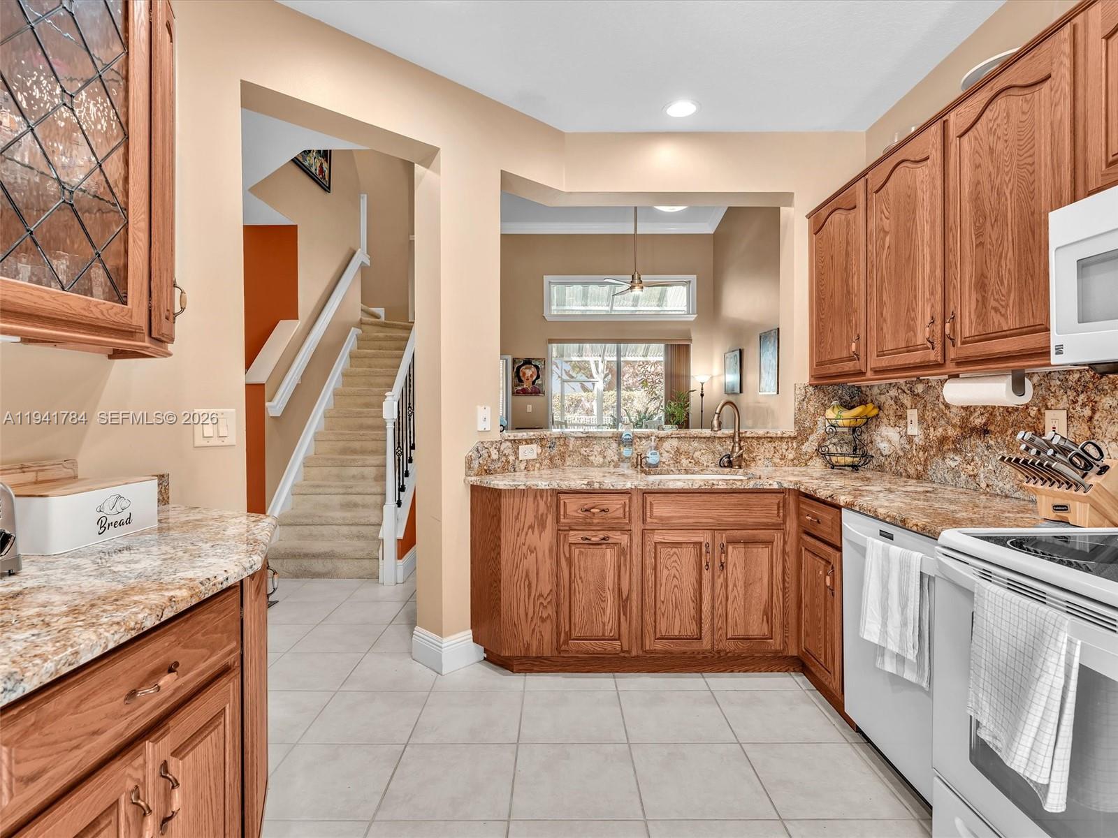 HERON BAY FOUR - Residential