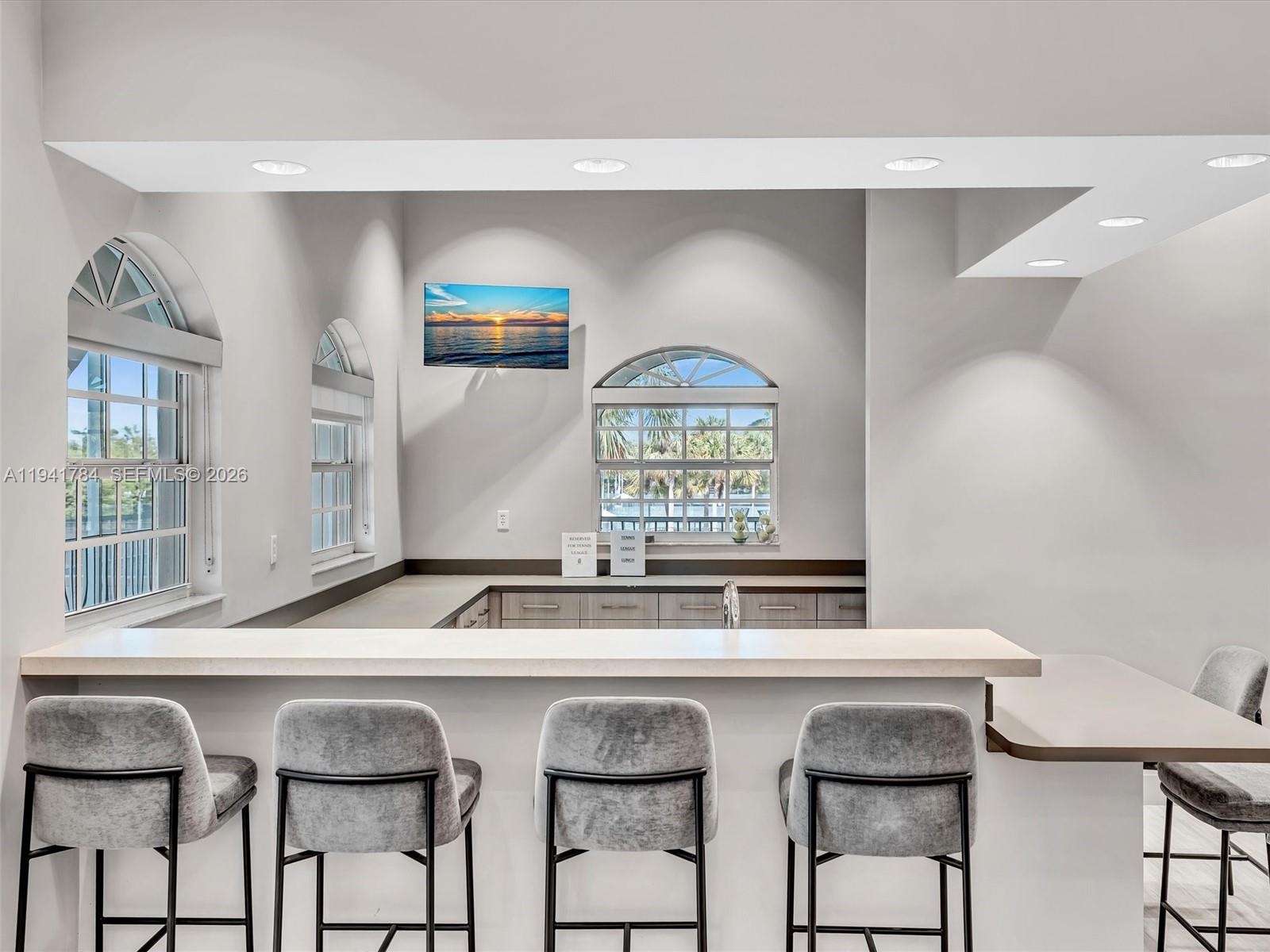 HERON BAY FOUR - Residential