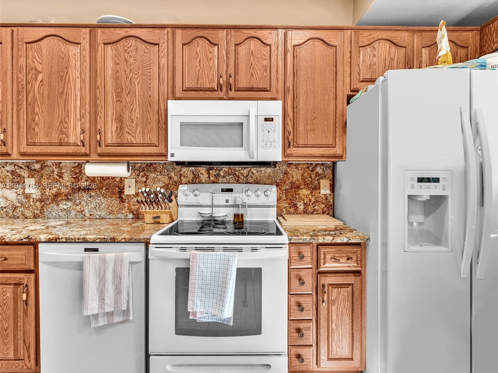 HERON BAY FOUR - Residential