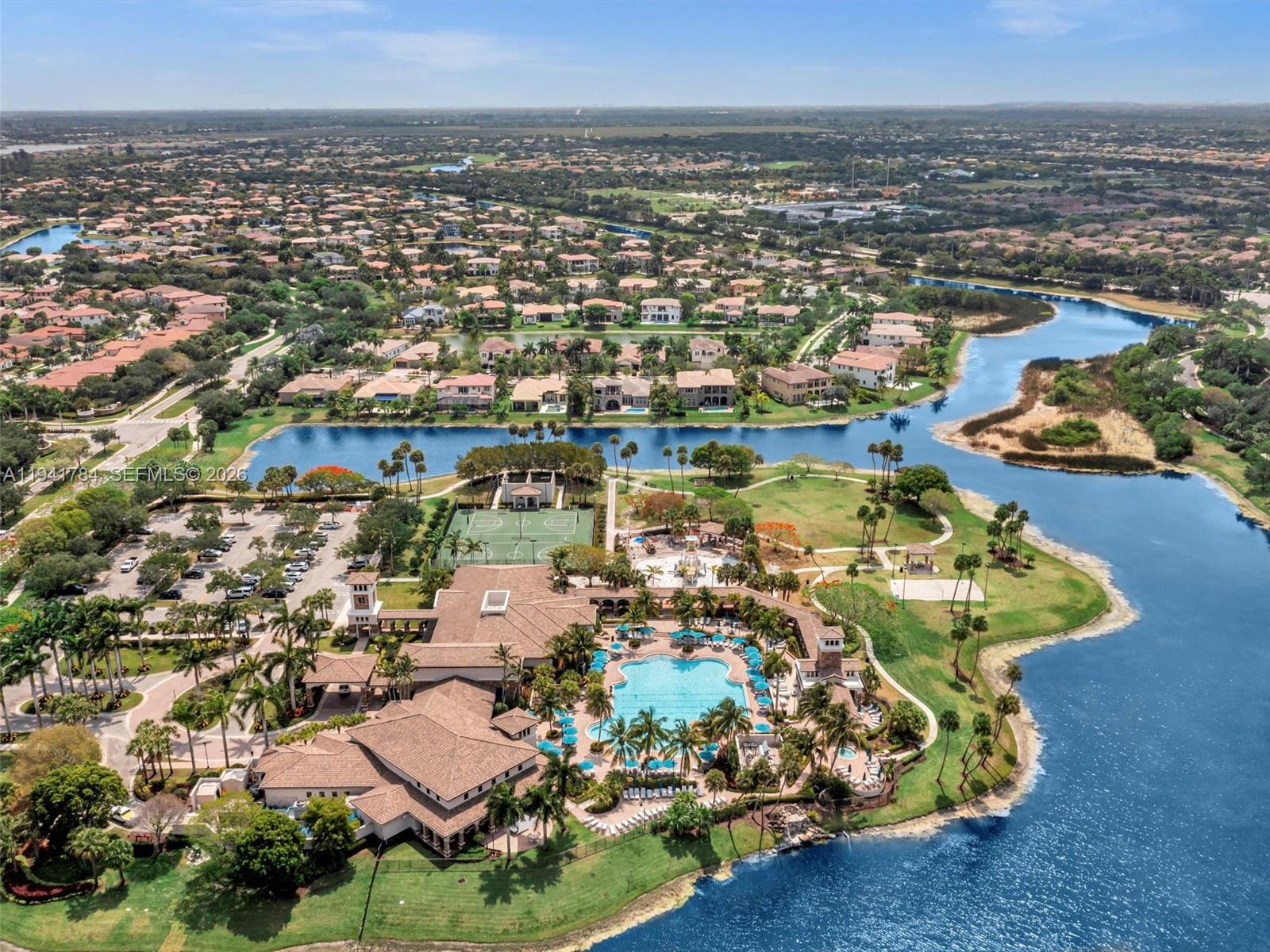 HERON BAY FOUR - Residential