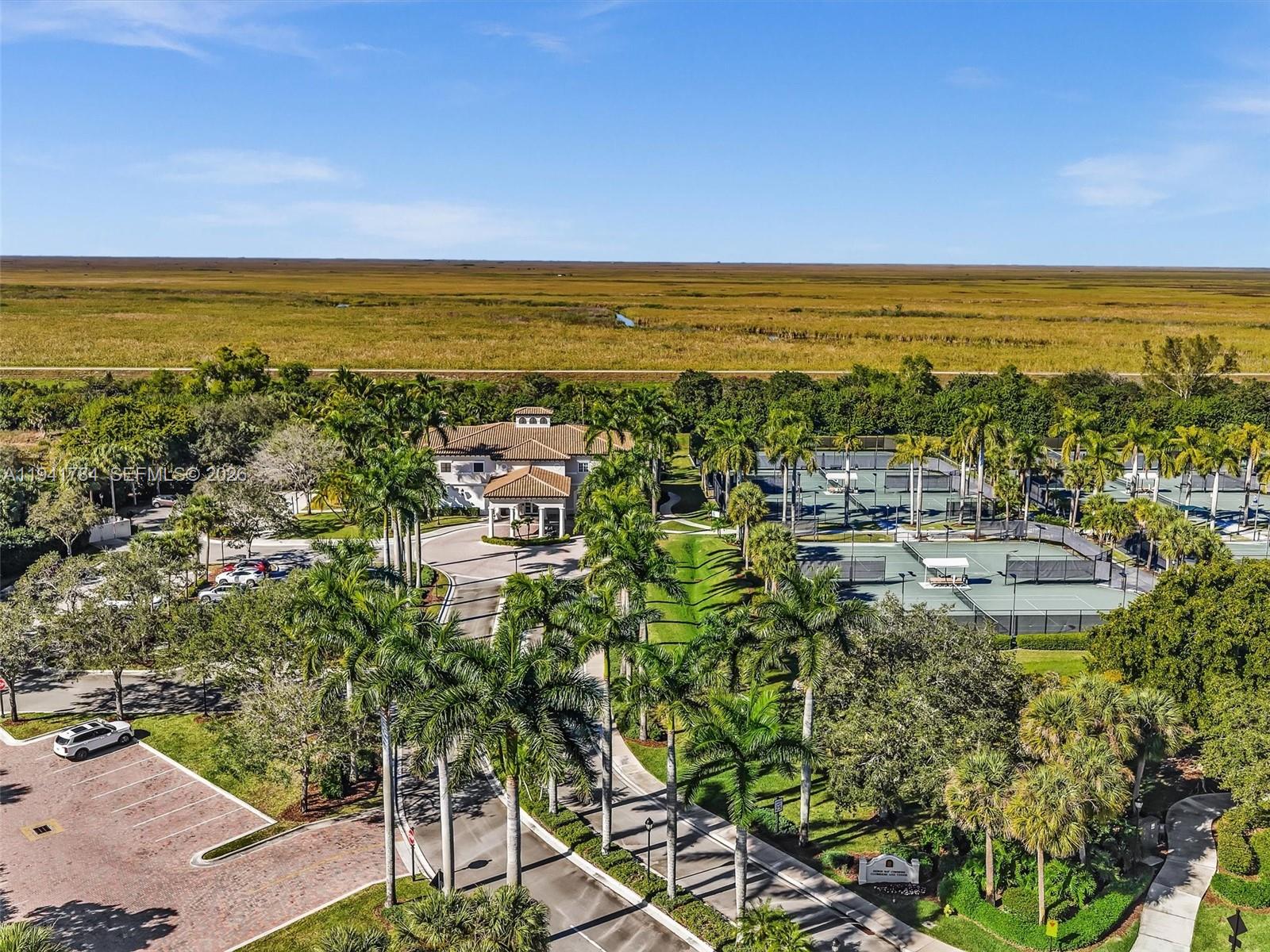 HERON BAY FOUR - Residential