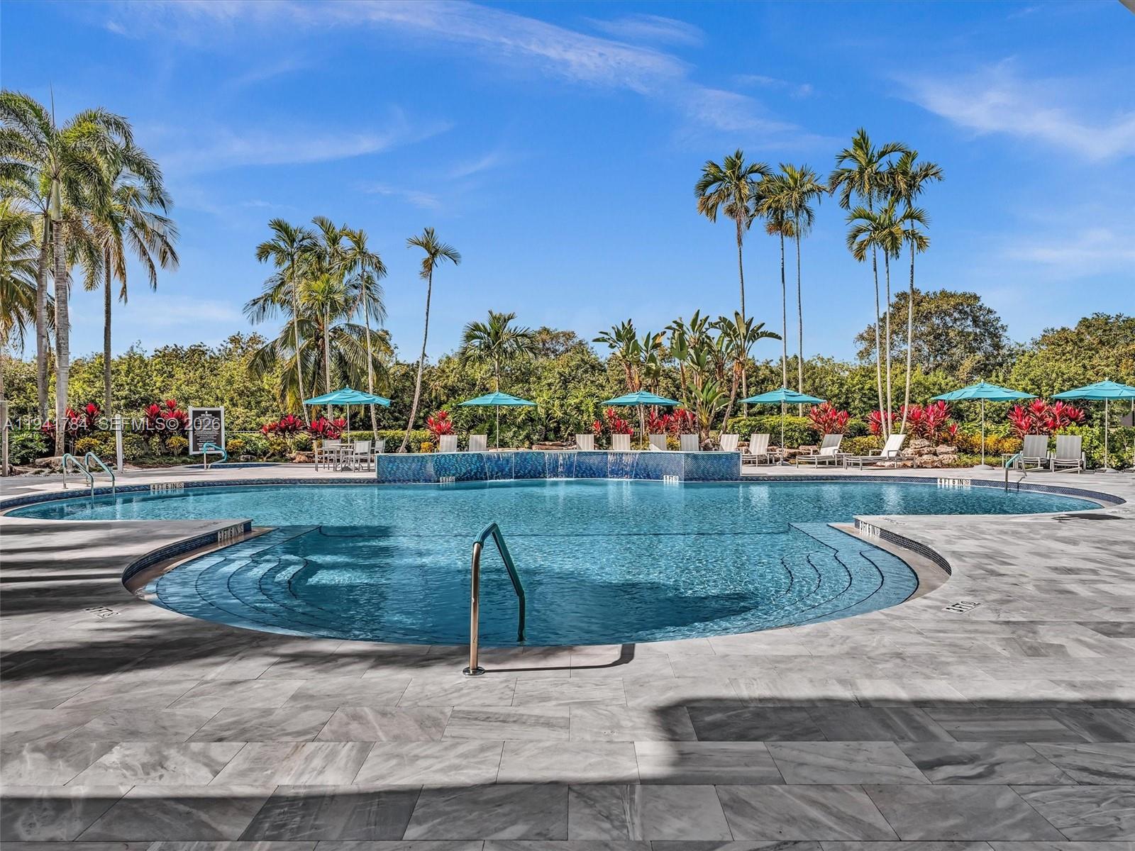 HERON BAY FOUR - Residential