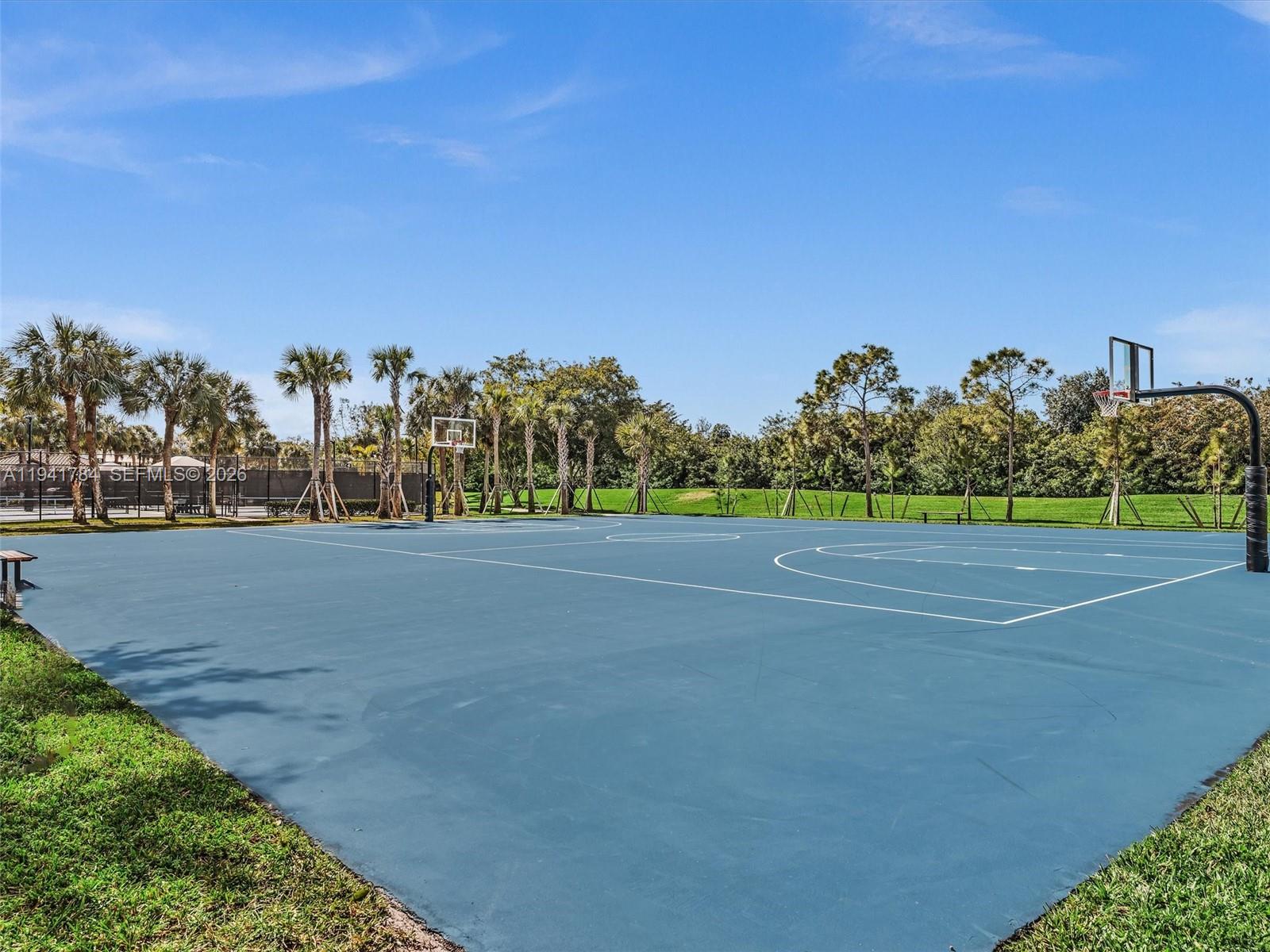 HERON BAY FOUR - Residential