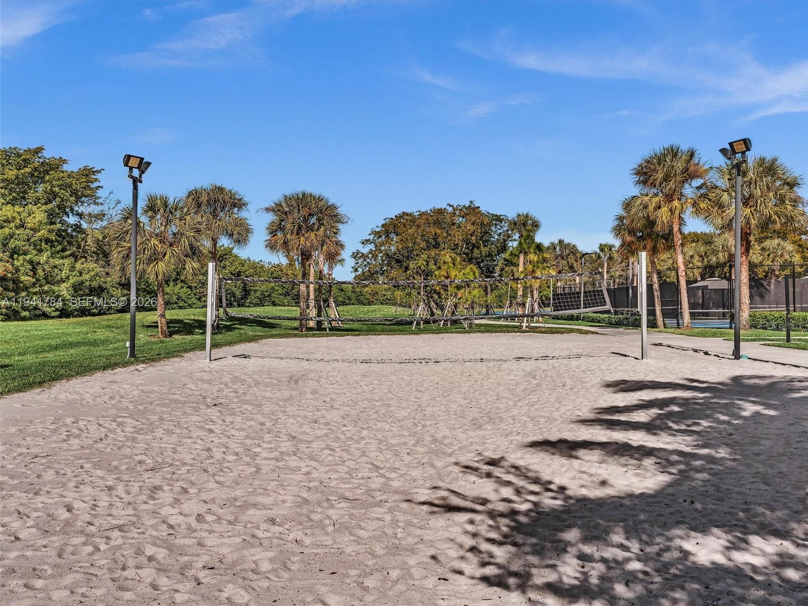 HERON BAY FOUR - Residential