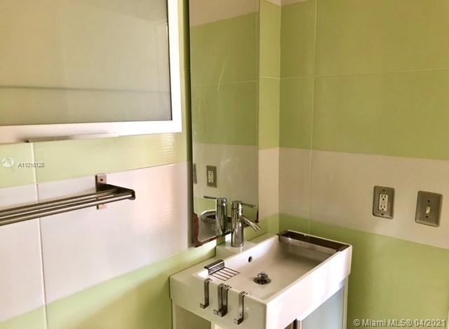 THE SHERIDAN CONDO - Residential