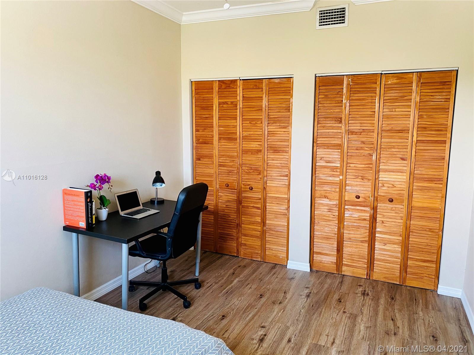 THE SHERIDAN CONDO - Residential