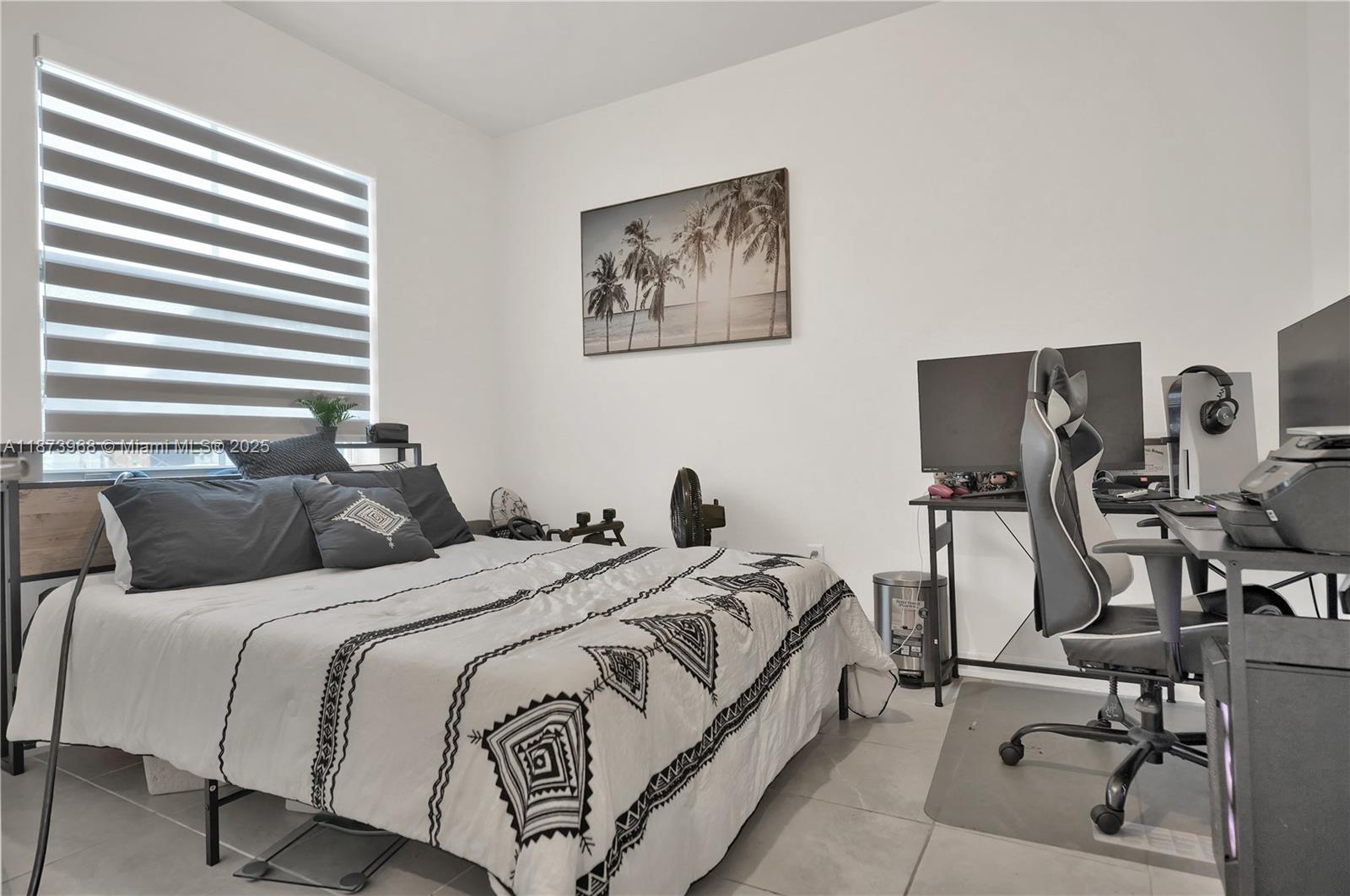 PARADISE PINES - Residential