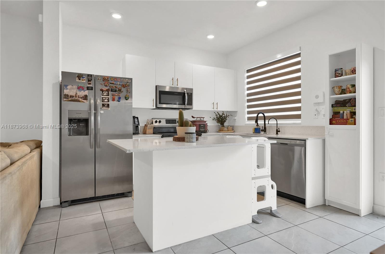 PARADISE PINES - Residential