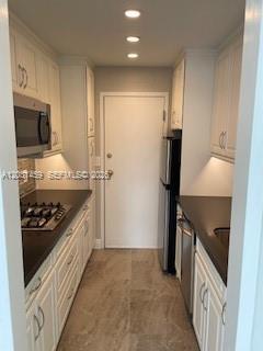 700 Biltmore Way 219