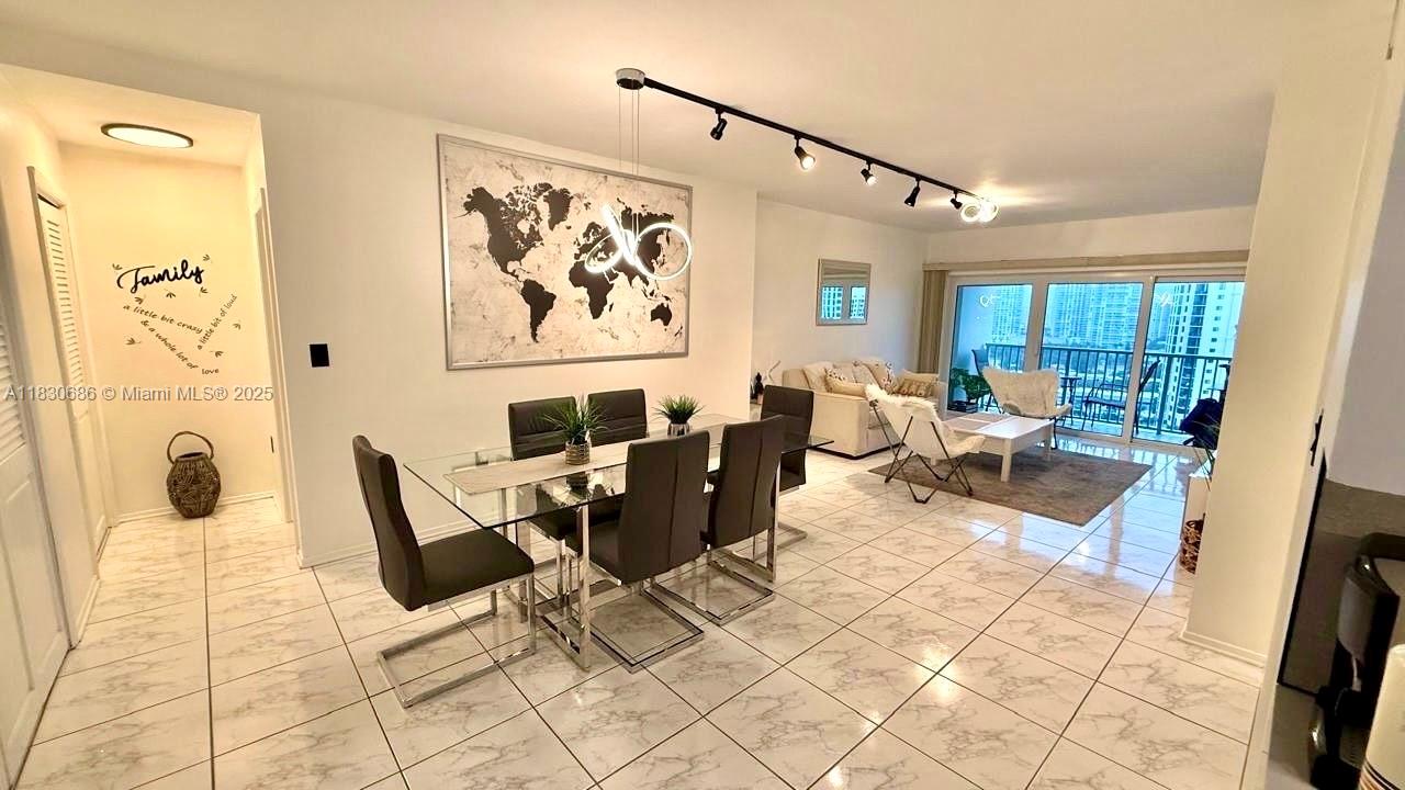 Enjoy living at Arlen House, with all the amenities, in Sunny Isles Beach. This immaculate, fully equipped and furnished apartment for sale, located on the 16th floor, features one bedroom and one bathroom and a beautiful panoramic view. Just bring your toothbrush and make this condo your home! Maintenance includes air conditioning, hot water, cable, Wi-Fi, internet, pest control, and much more. 24-hour security at the doorman's lodge and a concierge in the lobby. The building features a heated pool, gym, beauty salon, billiards, tennis, and the SIB courtesy bus stops in front of the building.