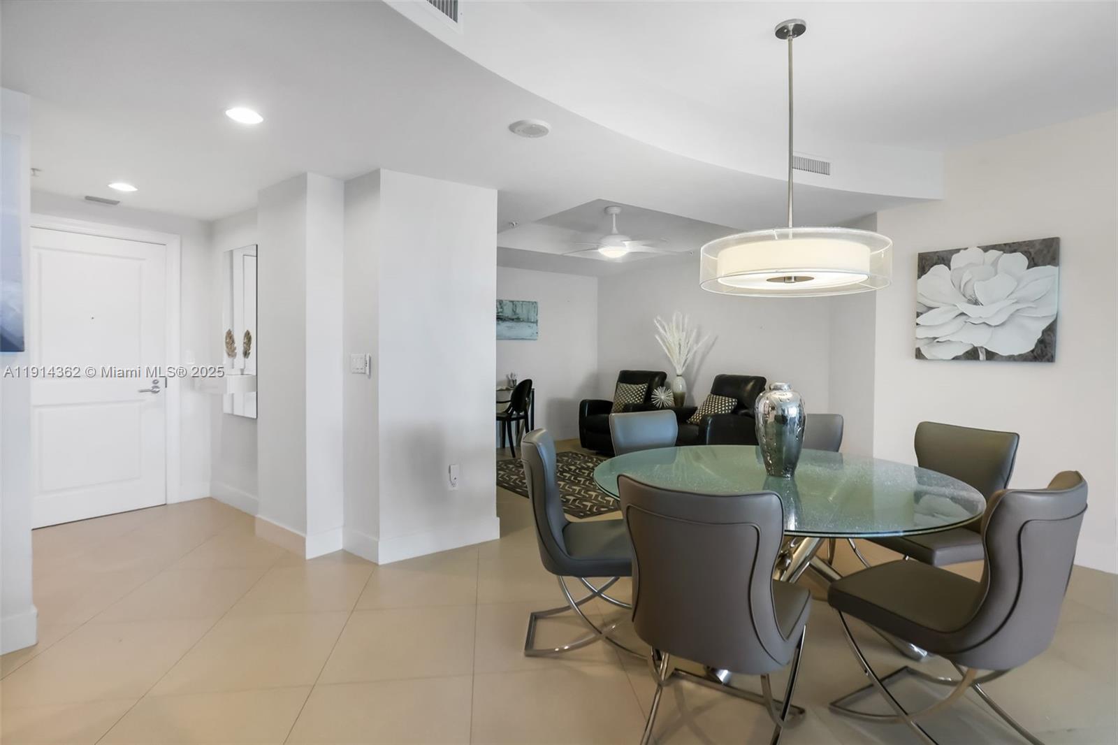 PLAZA AT OCEANSIDE (THE) - Residential