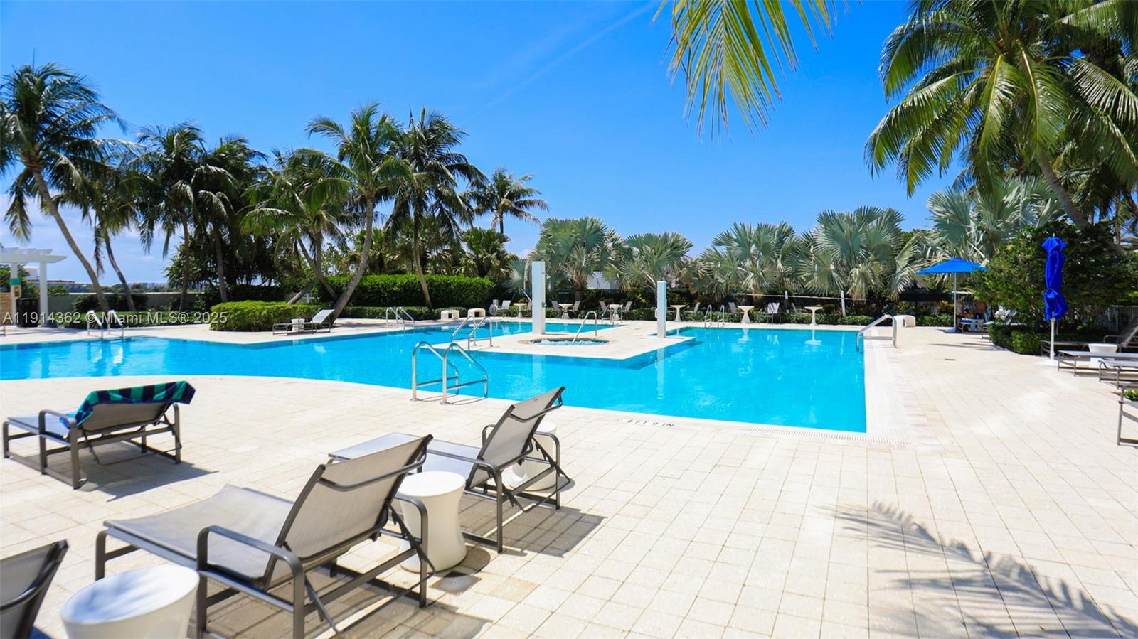 PLAZA AT OCEANSIDE (THE) - Residential