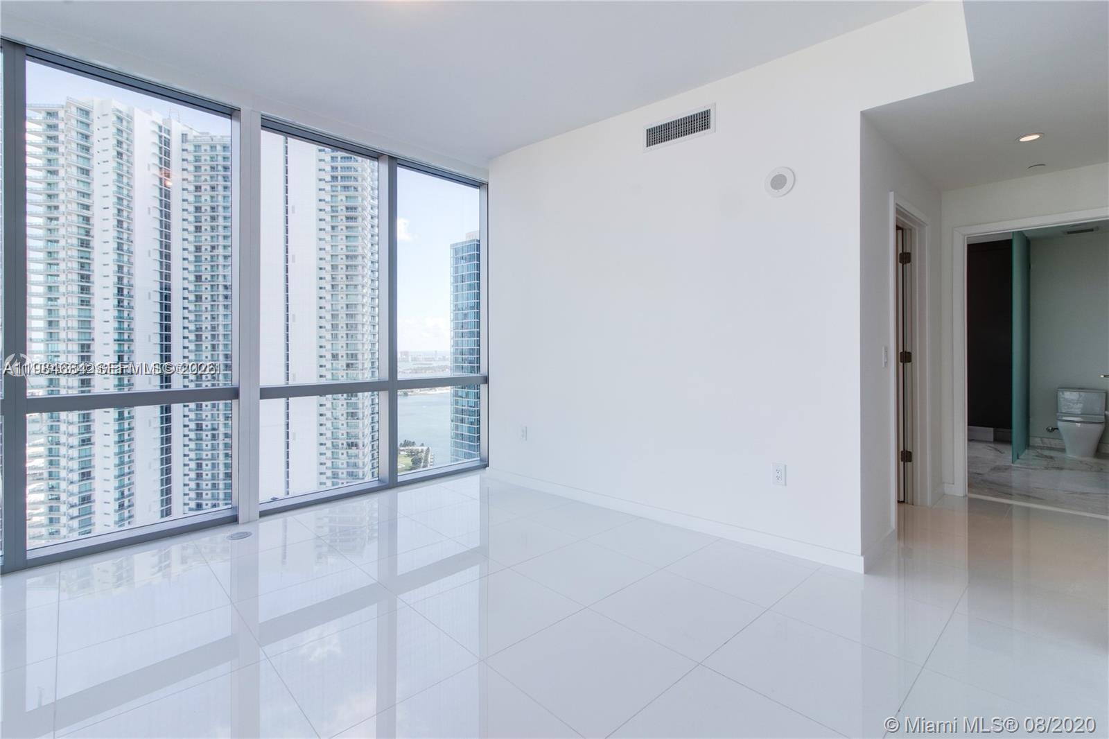 PARAMOUNT MIAMI WORLD - Residential