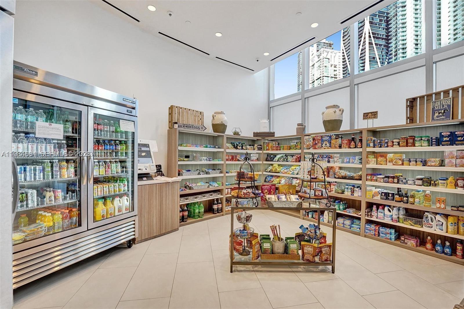 PARAMOUNT MIAMI WORLD - Residential